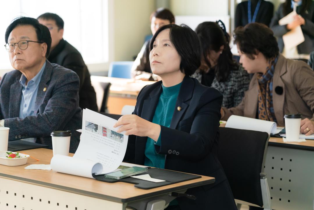 '행정사무감사 현지확인 (경제환경위원회)' 게시글의 사진(33) '20251119 행정사무감사 현지확인 (경제환경위원회) N-24.JPG'