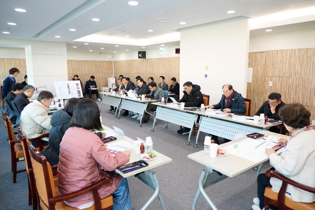 '행정사무감사 현지확인(문화복지위원회)' 게시글의 사진(40) '20251118 행정사무감사 현지확인(문화복지위원회)-45.jpg'