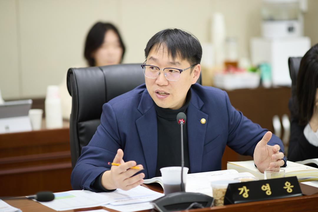 '상임위위원회별 제2차 회의( 제302회 임시회 )' 게시글의 사진(15) '20260408 상임위위원회별 제2차 회의 ( 제302회 임시회 )-037.jpg'
