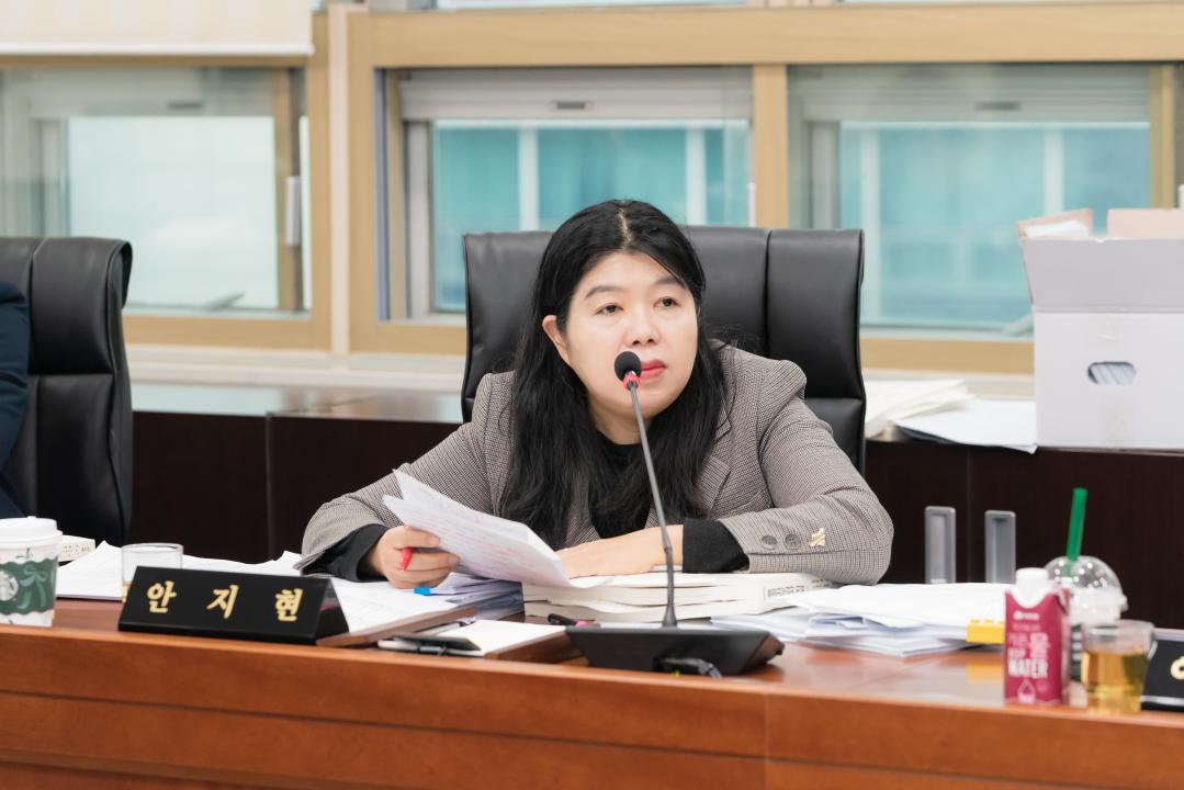 '행정사무감사 8일차 (제297회 제2차 정례회)' 게시글의 사진(56) '20251124 행정사무감사 8일차 (제297회 제2차 정례회) N-48.JPG'