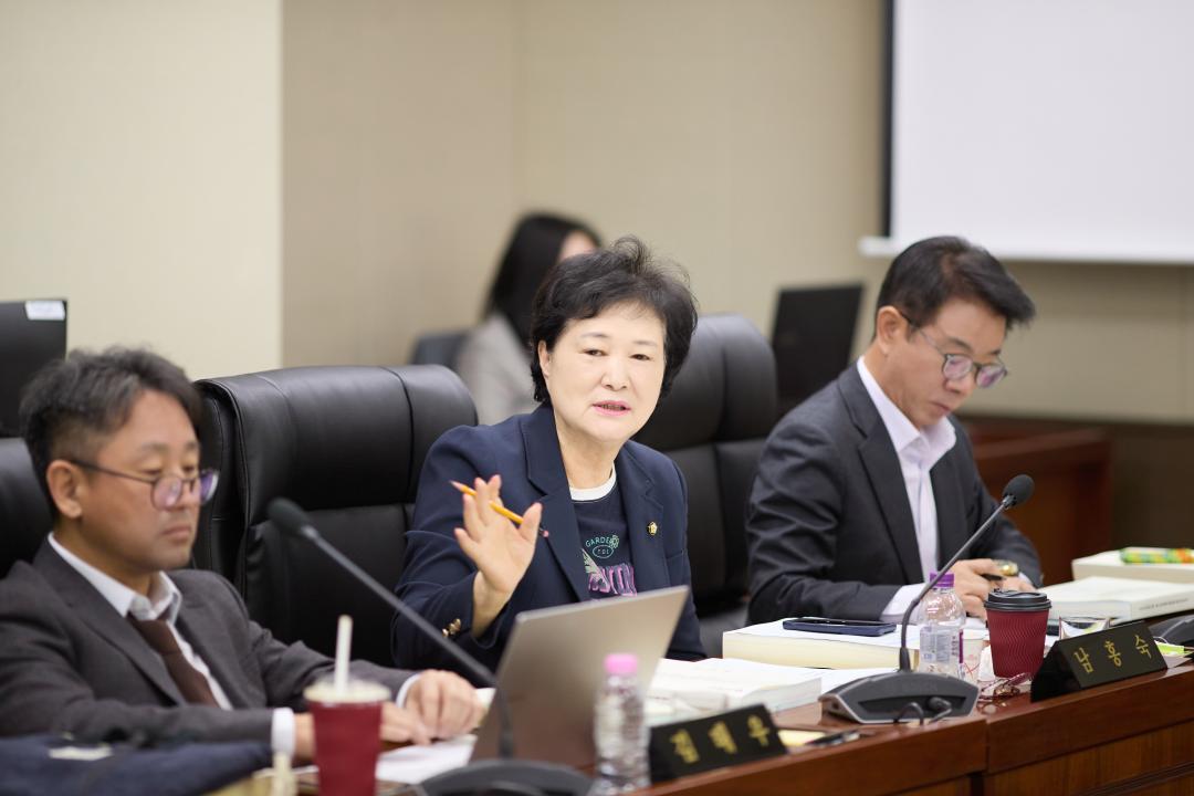 '상임위위원회별 제2차 회의( 제302회 임시회 )' 게시글의 사진(37) '20260408 상임위위원회별 제2차 회의 ( 제302회 임시회 )-084.jpg'