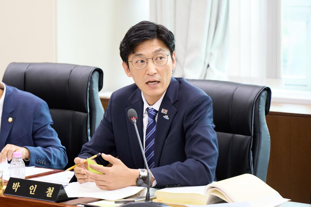 '운영위원회' 게시글의 사진(24) '20250908 운영위원회-29.jpg'