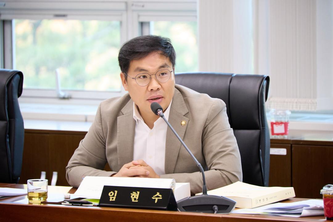 '상임위원회별 제2차 회의(제297회 제2차 정례회)' 게시글의 사진(45) '20251202 상임위위원회별 제2차 회의(제297회 제2차 정례회)-101.jpg'