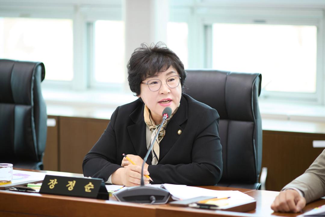 '상임위위원회별 제1차 회의 ( 제302회 임시회 )' 게시글의 사진(30) '20260403 상임위원회별 제1차 회의(제302호 임시회)-54.jpg'