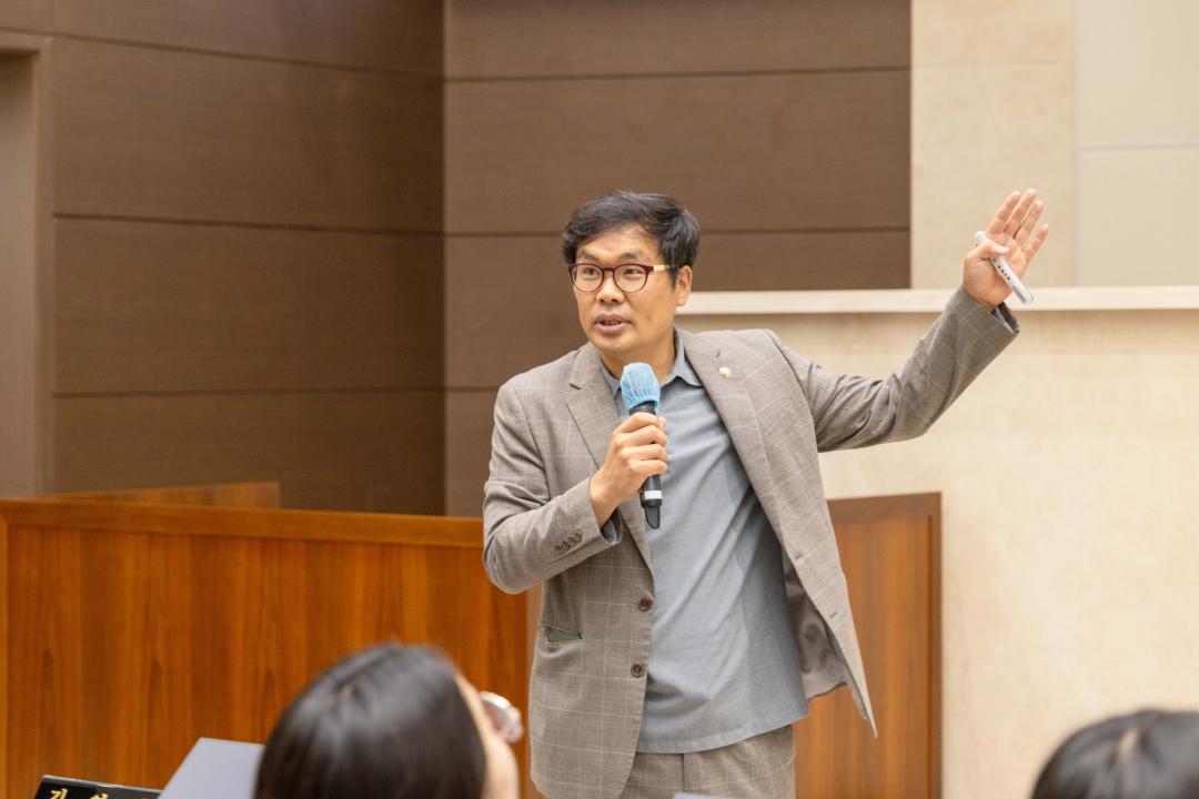 '청소년 지방자치 아카데미 (흥덕고등학교)' 게시글의 사진(6) '20250722 청소년 지방자치 아카데미 (흥덕고등학교) (8).jpg'