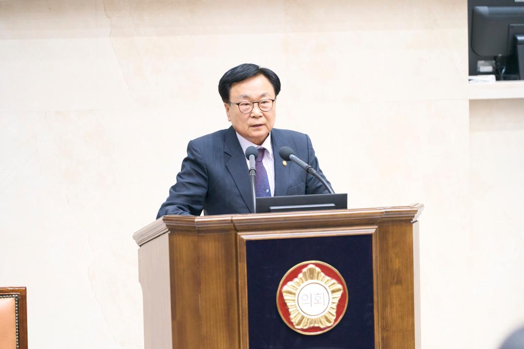 '제304회 임시회 제1차 본회의' 게시글의 사진(20) '20260701 제304회 임시회 제1차 본회의-198.jpg'