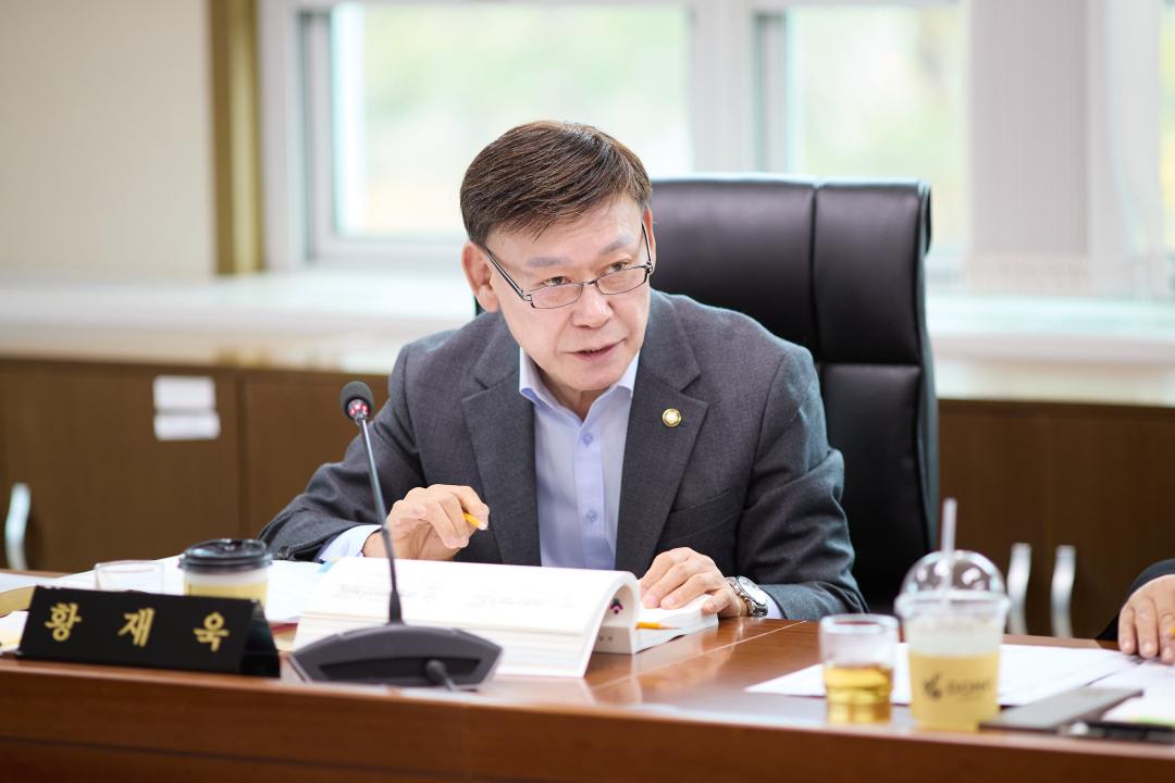'상임위위원회별 제3차 회의( 제302회 임시회)' 게시글의 사진(25) '20260409 상임위위원회별 제3차 회의(제302회 임시회)-62.jpg'