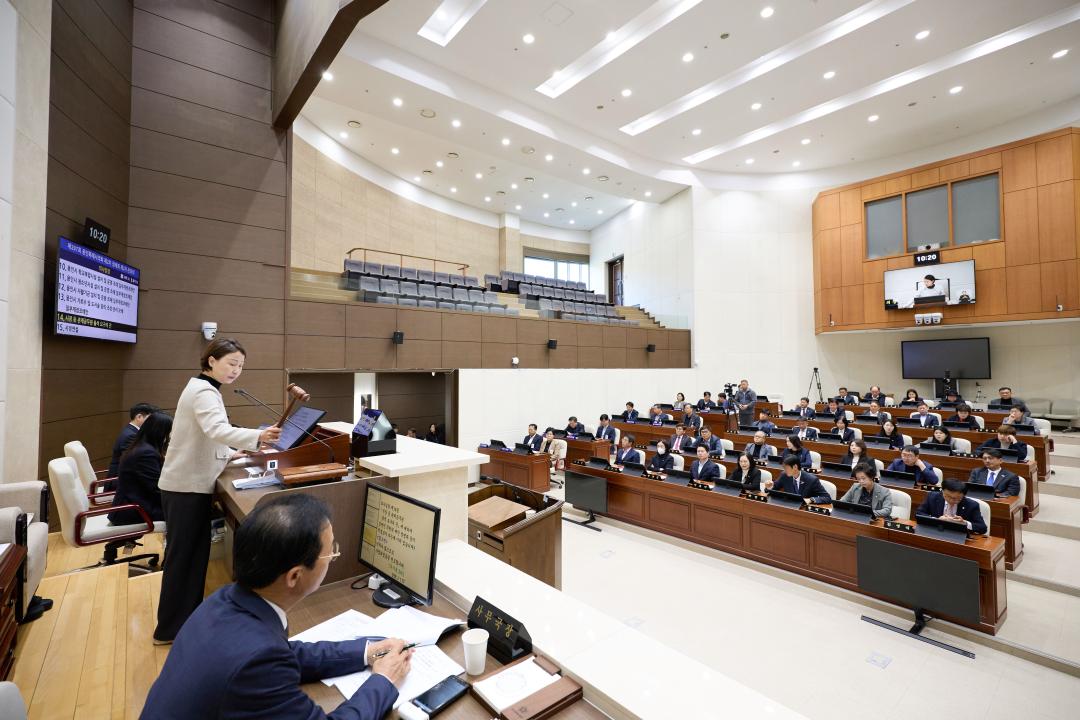 '제297회 제2차 정례회 제2차 본회의' 게시글의 사진(27) '1.jpg'