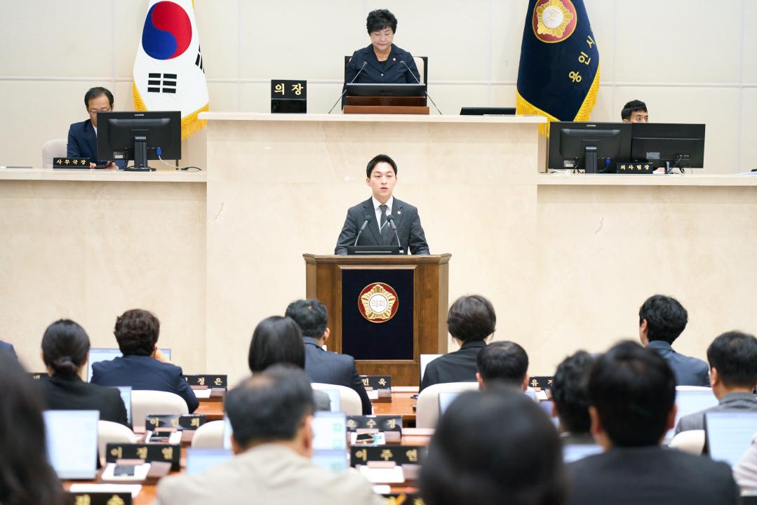 '제350회 임시회 제2차 본회의' 게시글의 사진(6) '20260724 제2차 본회의 (제350회 임시회)_22.jpg'