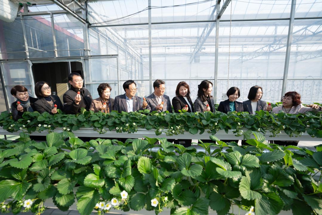 '행정사무감사 현지확인 (경제환경위원회)' 게시글의 사진(26) '행정사무감사 현지확인 (경제환경위원회) (13).jpg'