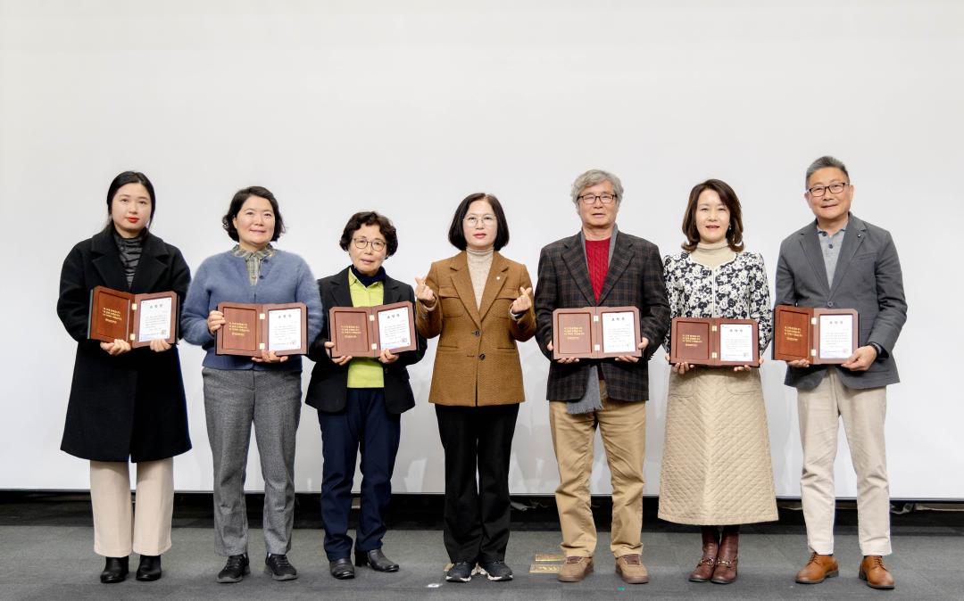 '2025년 제26회 자원봉사자의 날 기념식' 게시글의 사진(25) '20251210 2025년 제26회 자원봉사자의 날 기념식 (66).jpg'