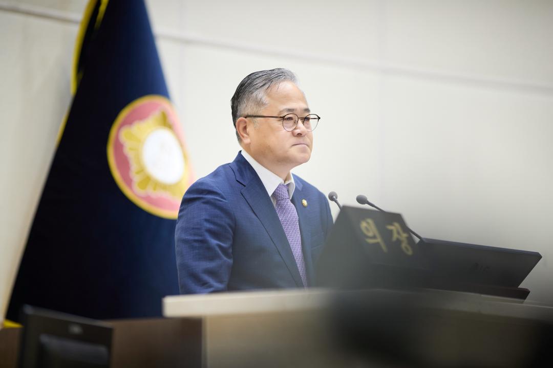 '제302회 임시회 제 2차 본회의' 게시글의 사진(4) '20260406 제302회 임시회 제2차 본회의-13.jpg'