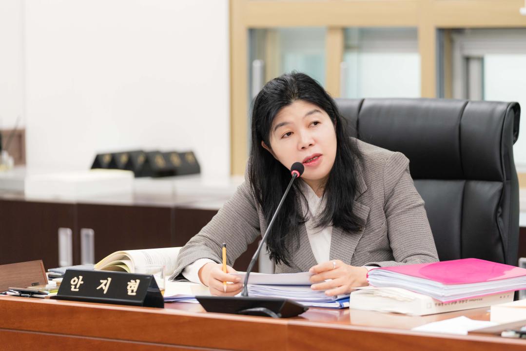 '제2차 예산결산특별위원회(제297회 제2차 정례회)' 게시글의 사진(21) '20251210 제2차 예산결산특별위원회(제297회 제2차 정례회) N-13.JPG'