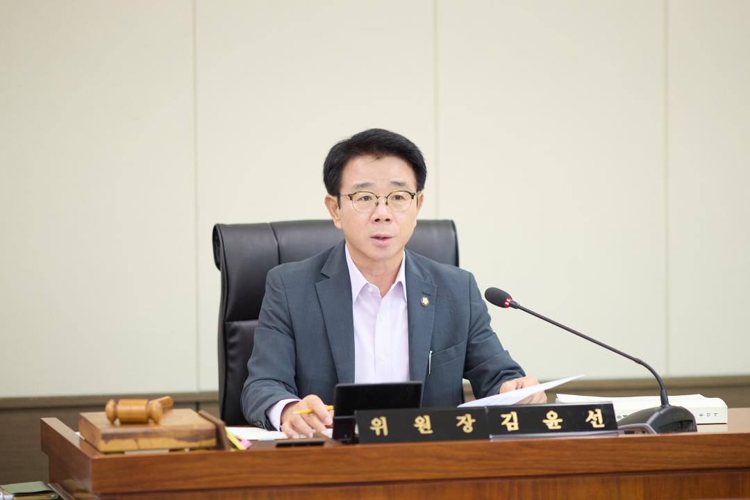 '상임위원회별 제4차 회의 (제295회 임시회)' 게시글의 사진(31) '20250915 상임위원회별 제4차 회의(제295회 임시회)-40.jpg'