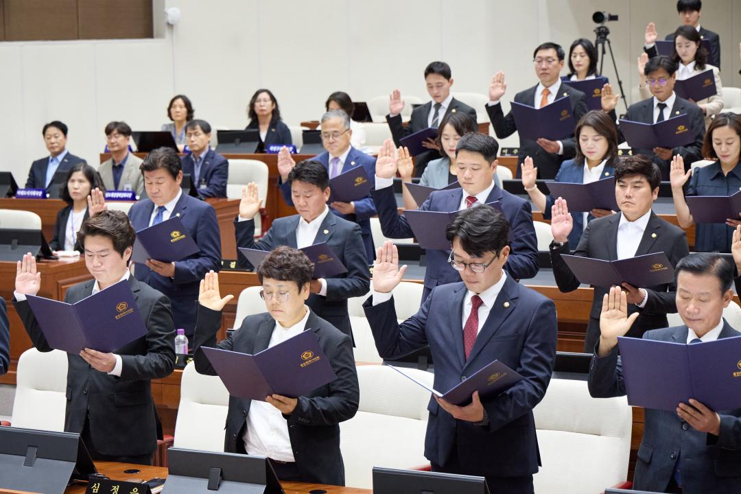 '제10대 용인특례시의회 개원식' 게시글의 사진(18) '20260702 제10대 용인특례시의회 개원식-24.jpg'