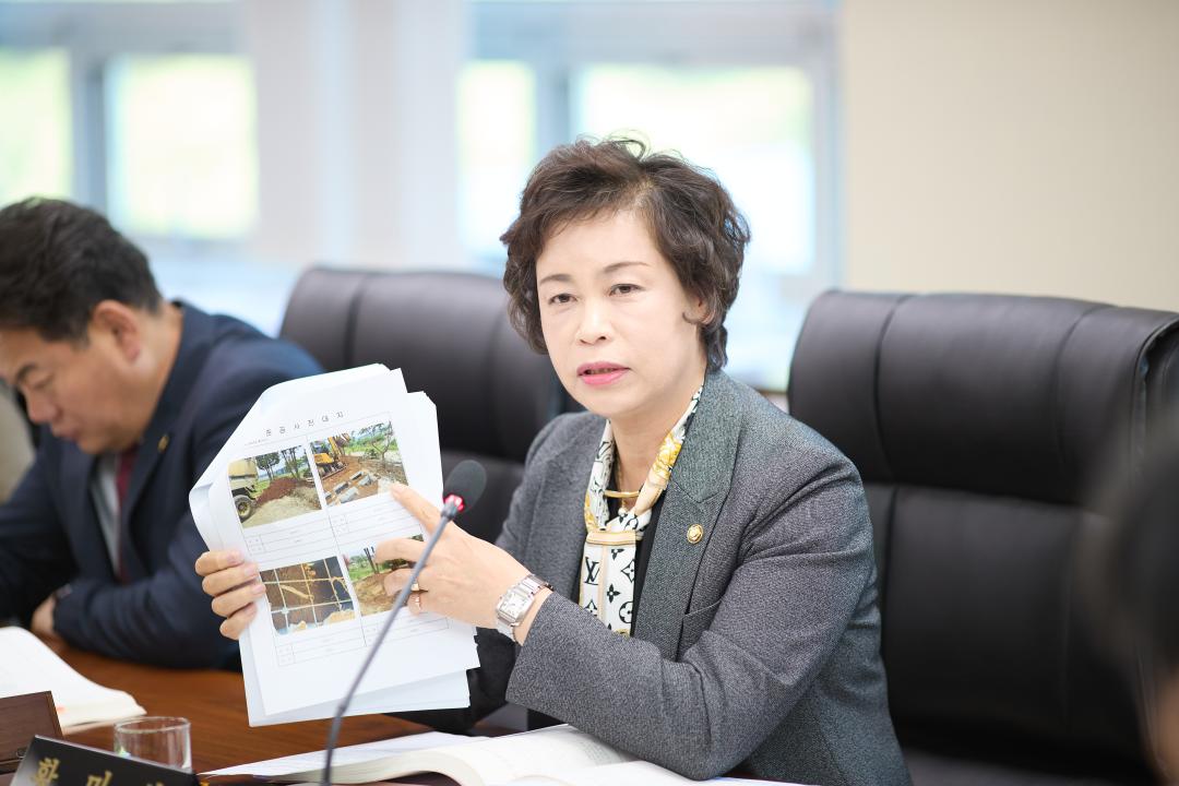 '행정사무감사 5일차 (제297회 제2차 정례회)' 게시글의 사진(100) '20251121 행정사무감사 5일차-122.jpg'