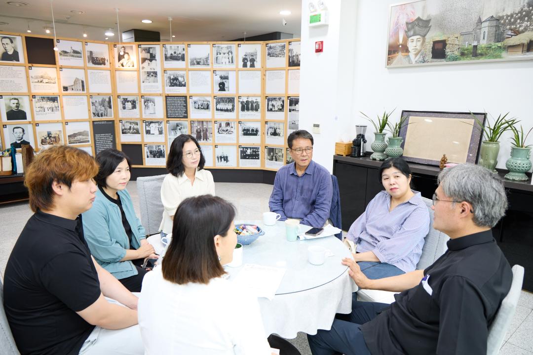 '의원연구단체 용인종교문화역사 여행의시작 2 벤치마킹' 게시글의 사진(14) '20250827-28 의원연구단체 용인종교문화역사여행의시작 2벤치마킹-016.jpg'