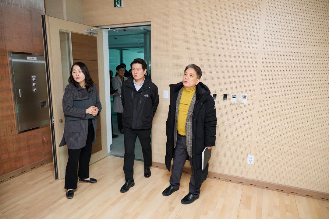 '행정사무감사 현지확인(자치행정위원회)' 게시글의 사진(99) '20251120 행정사무감사 현지확인(자치행정위원회)-162.jpg'