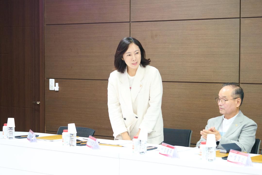 '2026년 용인시 노사민정 공동선언 협약식' 게시글의 사진(3) '20260831 2026년 용인시 노사민정 공동선언 협약식 N_2.jpg'