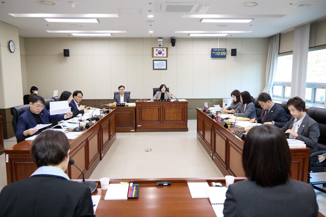 '상임위위원회별 제2차 회의( 제302회 임시회 )' 게시글의 사진(3) '20260408 상임위위원회별 제2차 회의 ( 제302회 임시회 )-003.jpg'