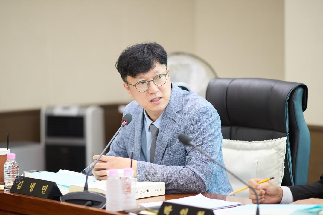 '상임위원회별 제4차 회의 (제295회 임시회)' 게시글의 사진(39) '20250915 상임위원회별 제4차 회의(제295회 임시회)-57.jpg'