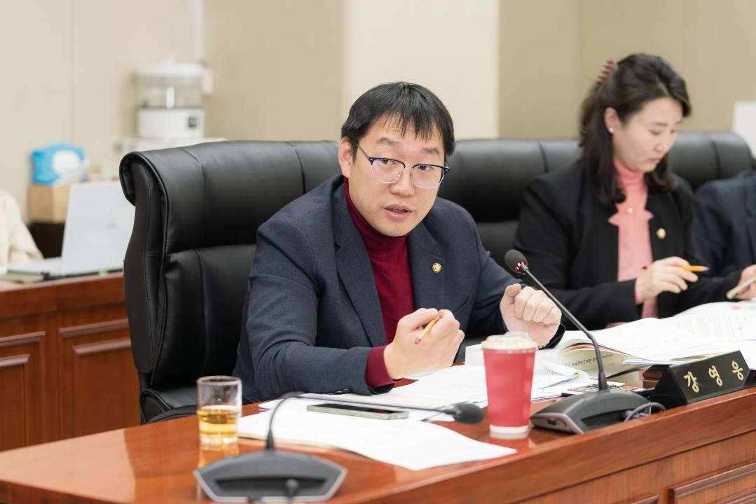 '상임위원회별 제2차 회의(제297회 제2차 정례회)' 게시글의 사진(56) '20251202 제2차 상임위 회의 (제297회 제2차 정례회) N-55.JPG'