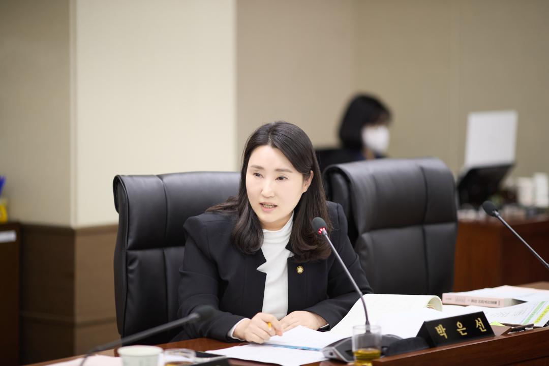 '행정사무감사 5일차 (제297회 제2차 정례회)' 게시글의 사진(78) '20251121 행정사무감사 5일차-057.jpg'