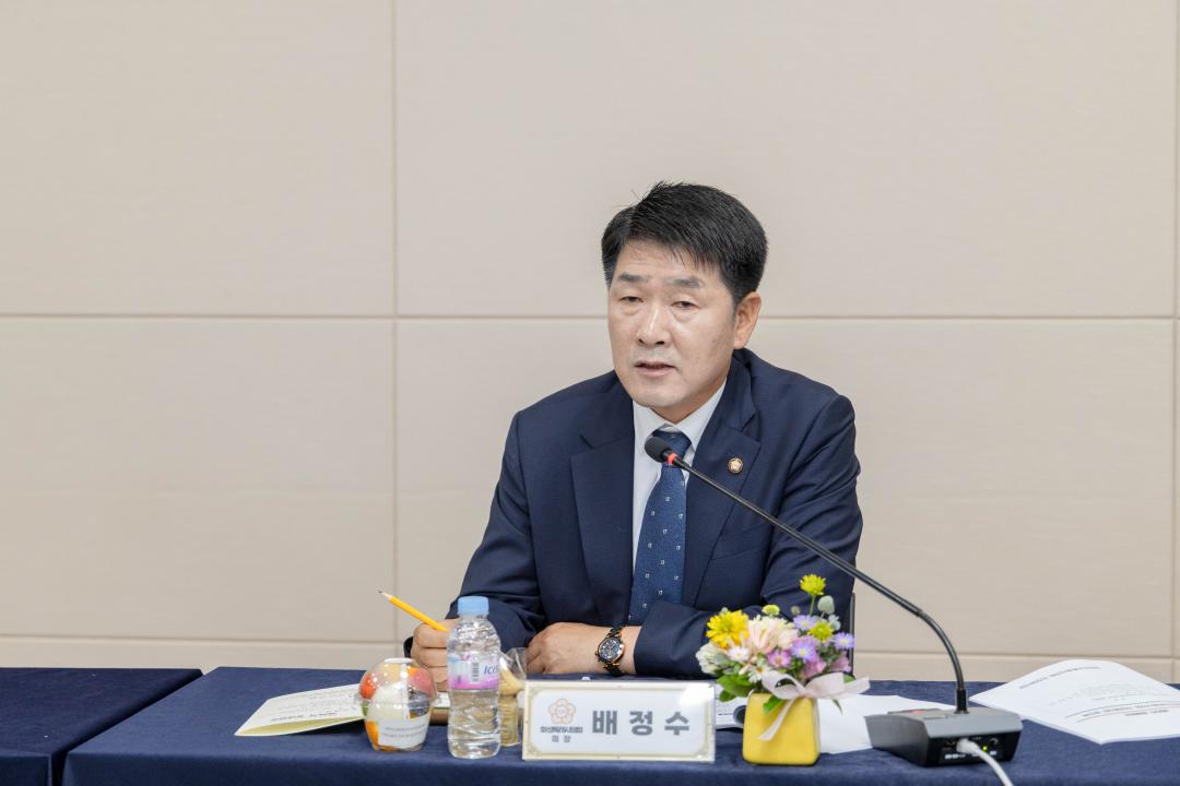 '제26차 대한민국 특례시의회 의장협의회 정례회의' 게시글의 사진(9) '20250724 제26차 대한민국 특례시의회 의장협의회 회의 (18).jpg'