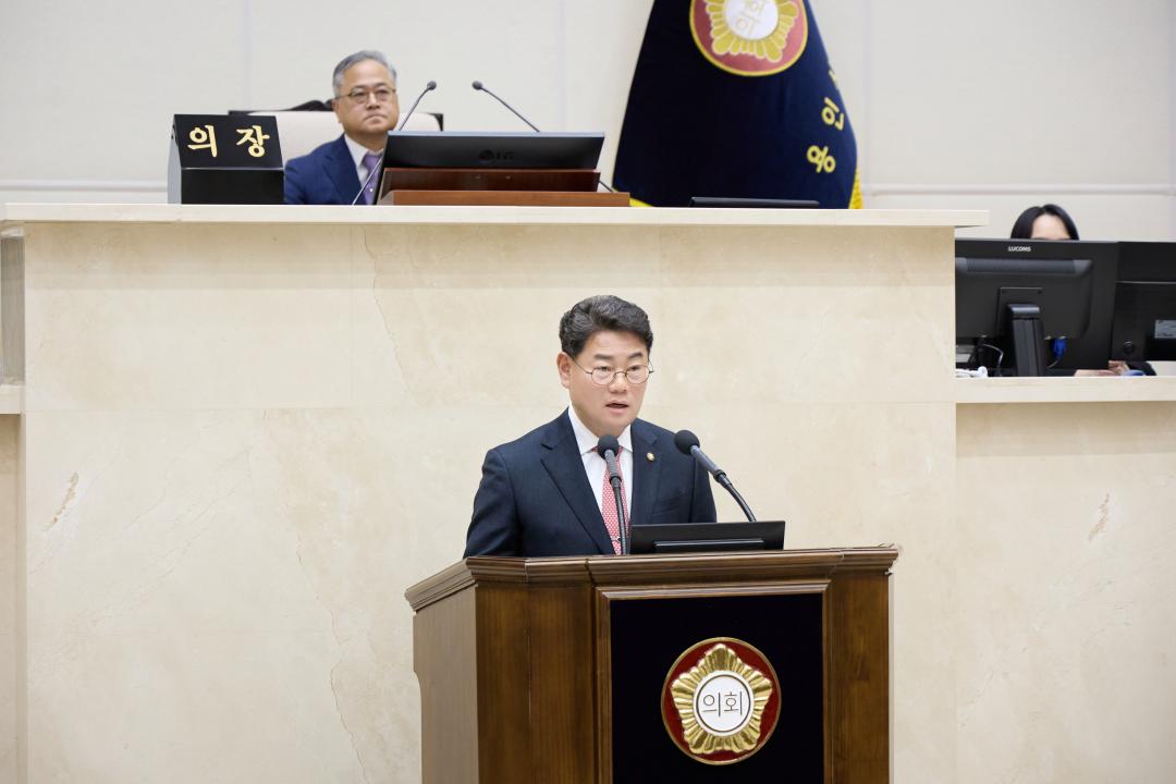 '제302회 임시회 제 2차 본회의' 게시글의 사진(21) '20260406 제302회 임시회 제2차 본회의-07.jpg'
