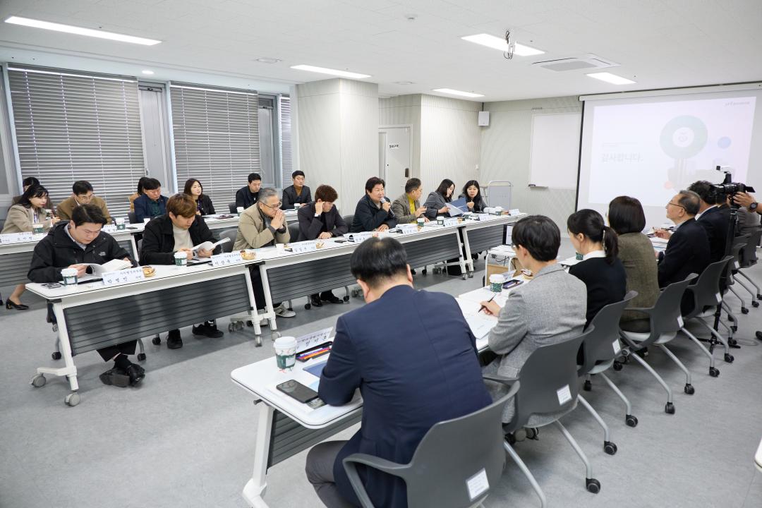 '행정사무감사 현지확인(자치행정위원회)' 게시글의 사진(11) '20251120 행정사무감사 현지확인(자치행정위원회)-011.jpg'