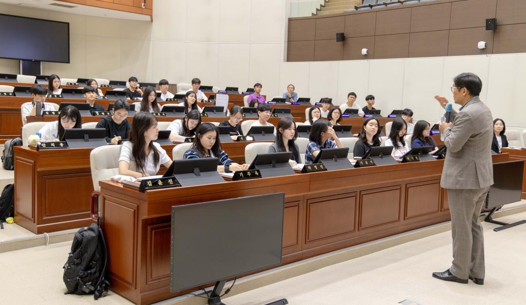 '청소년 지방자치 아카데미 (흥덕고등학교)' 게시글의 사진(12) '20250722 청소년 지방자치 아카데미 (흥덕고등학교) (22).jpg'