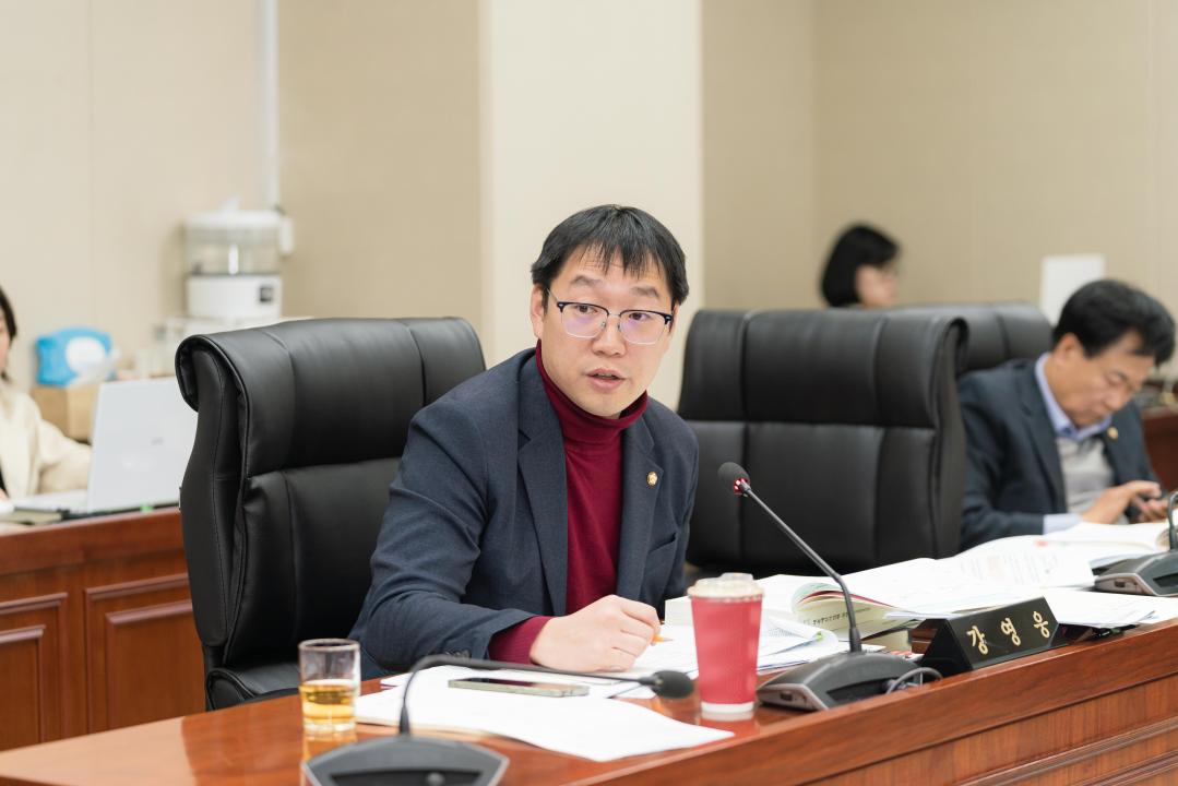 '상임위원회별 제2차 회의(제297회 제2차 정례회)' 게시글의 사진(54) '20251202 제2차 상임위 회의 (제297회 제2차 정례회) N-57.JPG'