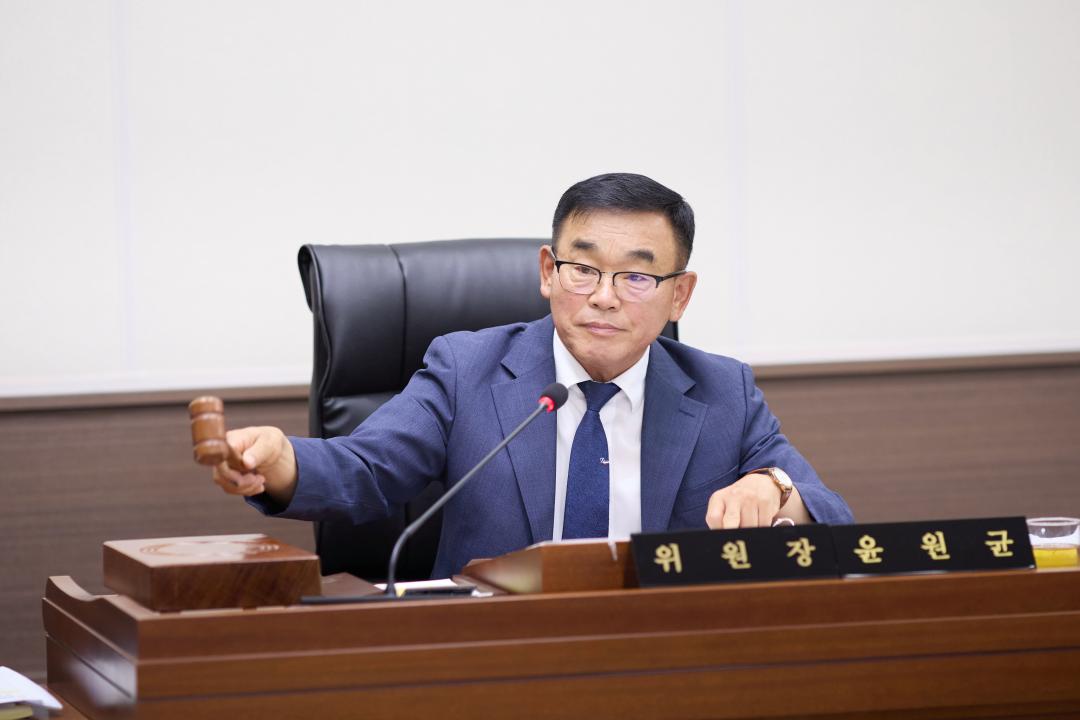 '예산결산특별위원회(제303회 임시회)' 게시글의 사진(4) '20260629 제303회 임시회 제1차 본회의-13.jpg'