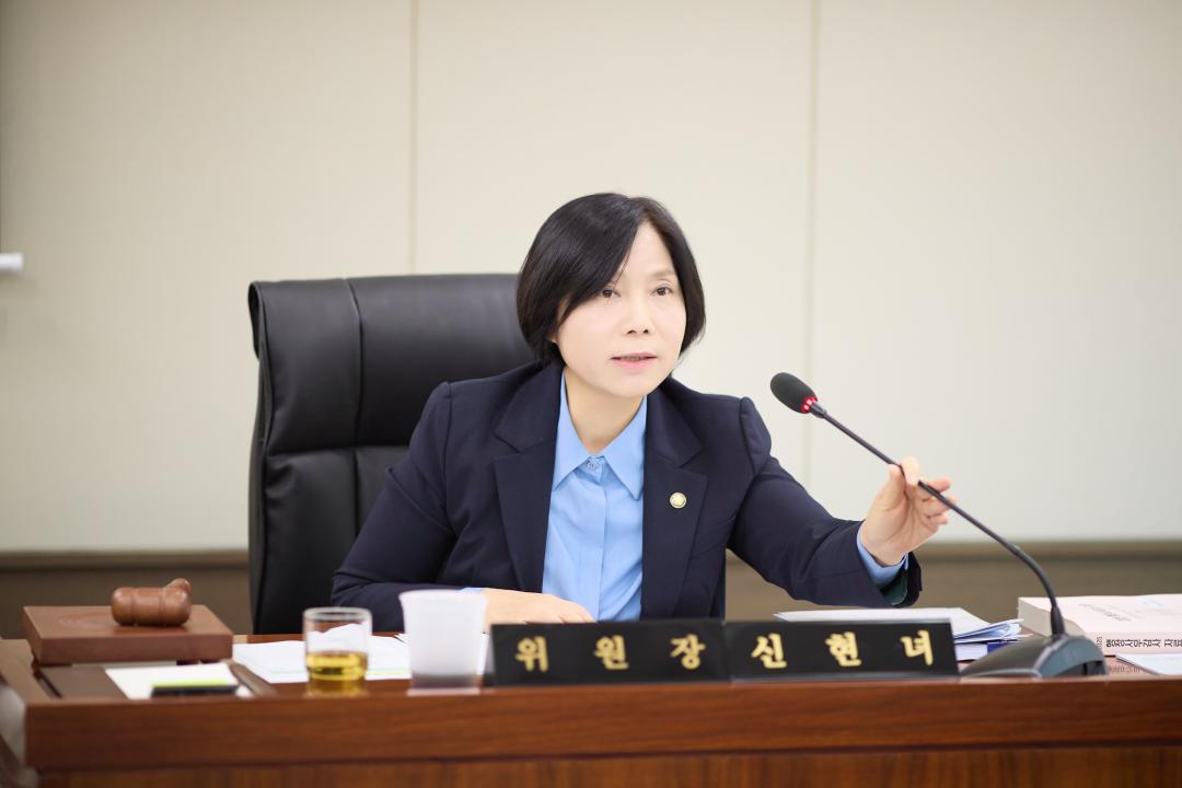 '행정사무감사 5일차 (제297회 제2차 정례회)' 게시글의 사진(64) '20251121 행정사무감사 5일차-009.jpg'