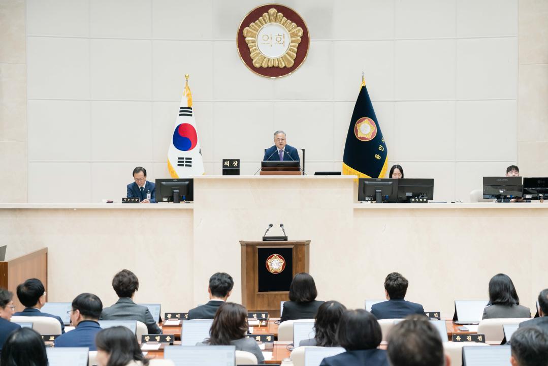 '제302회 임시회 제 2차 본회의' 게시글의 사진(2) '20260406 제302회 임시회 제 2차 본회의 N.JPG'