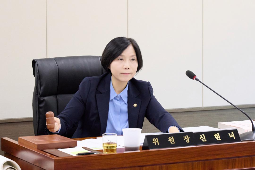 '행정사무감사 5일차 (제297회 제2차 정례회)' 게시글의 사진(67) '20251121 행정사무감사 5일차-016.jpg'