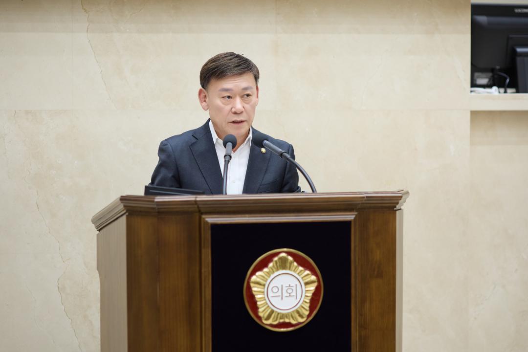 '제300회 제2차 본회의' 게시글의 사진(25) '20260211 제300회 임시회 제2차 본회의-53.jpg'