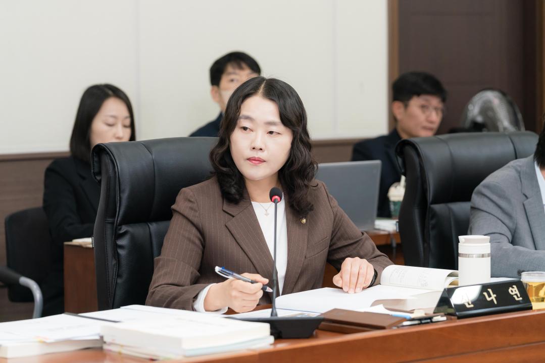 '행정사무감사 8일차 (제297회 제2차 정례회)' 게시글의 사진(48) '20251124 행정사무감사 8일차 (제297회 제2차 정례회) N-9.JPG'