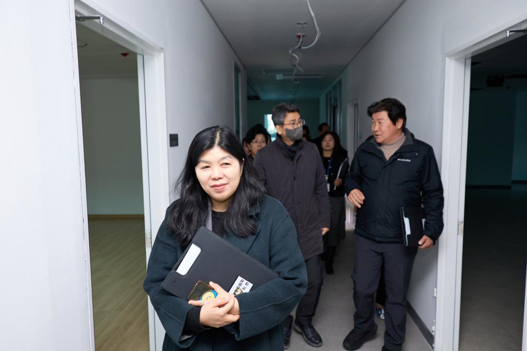 '행정사무감사 현지확인(자치행정위원회)' 게시글의 사진(98) '20251120 행정사무감사 현지확인(자치행정위원회)-159.jpg'