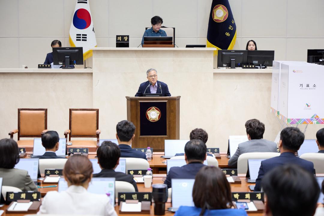 '제304회 임시회 제1차 본회의' 게시글의 사진(9) '20260701 제304회 임시회 제1차 본회의-114.jpg'