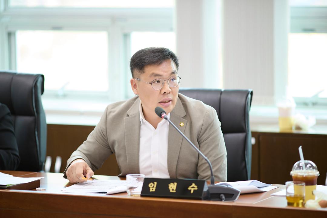 '상임위위원회별 제1차 회의 ( 제302회 임시회 )' 게시글의 사진(34) '20260403 상임위원회별 제1차 회의(제302호 임시회)-62.jpg'