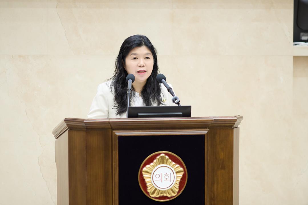 '제302회 임시회 제3차 본회의' 게시글의 사진(32) '20260415 제302회 임시회 제3차 본회의-045.jpg'