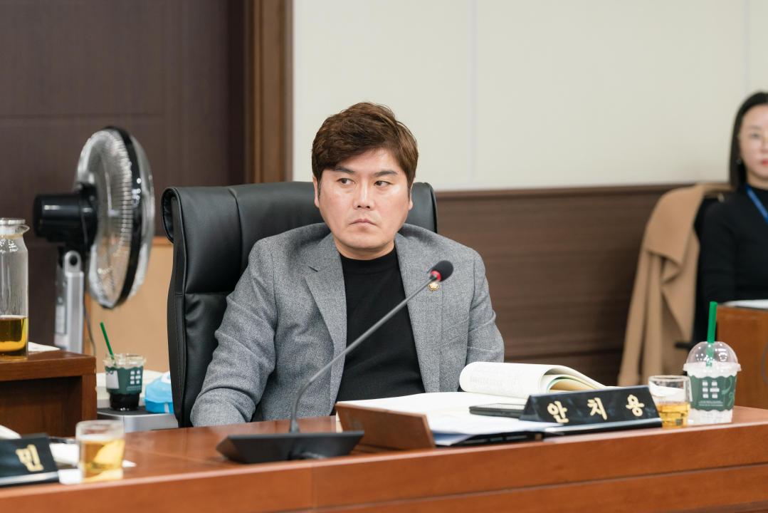 '행정사무감사 8일차 (제297회 제2차 정례회)' 게시글의 사진(43) '20251124 행정사무감사 8일차 (제297회 제2차 정례회) N-68.JPG'