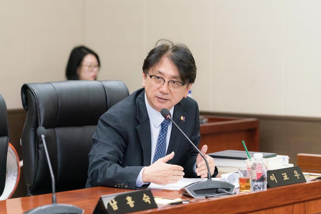 '상임위원회별 제2차 회의(제297회 제2차 정례회)' 게시글의 사진(71) '20251202 제2차 상임위 회의 (제297회 제2차 정례회) N.JPG'