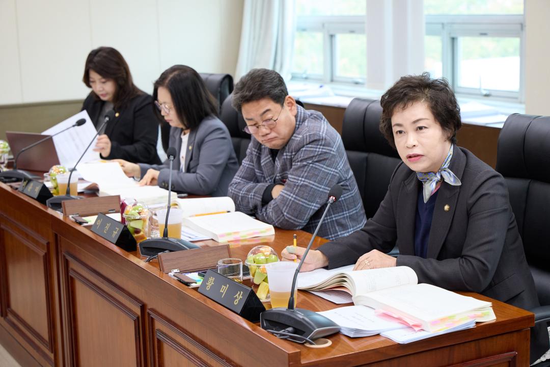 '행정사무감사 8일차 (제297회 제2차 정례회)' 게시글의 사진(116) '20251124 행정사무감사 8일차 (제297회 제2차 정례회)-108.jpg'