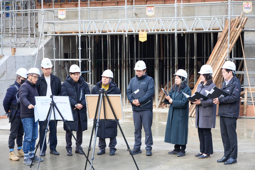 '행정사무감사 현지확인(자치행정위원회)' 게시글의 사진(15) '20251120 행정사무감사 현지확인(자치행정위원회)-015.jpg'
