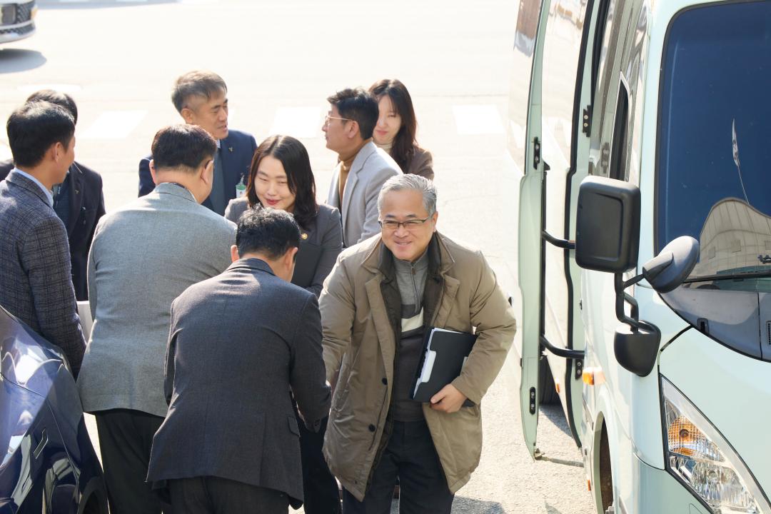 '행정사무감사 현지확인(자치행정위원회)' 게시글의 사진(63) '20251120 행정사무감사 현지확인(자치행정위원회)-099.jpg'