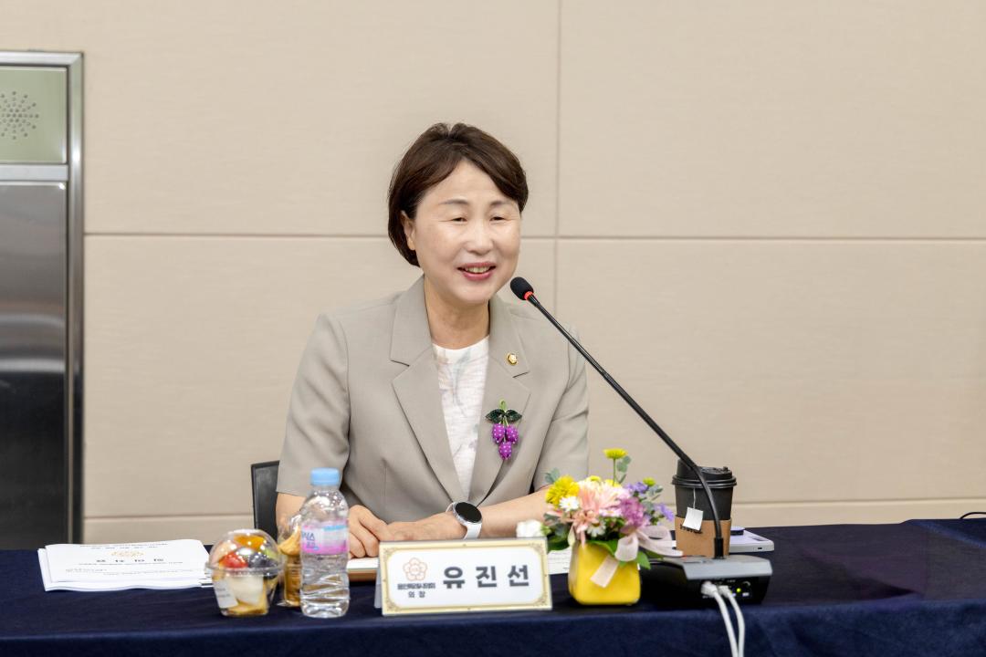 '제26차 대한민국 특례시의회 의장협의회 정례회의' 게시글의 사진(6) '20250724 제26차 대한민국 특례시의회 의장협의회 회의 (6).jpg'