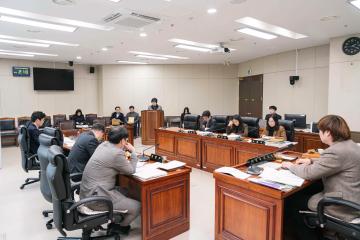 의원연구단체 운영 심의위원회 회의