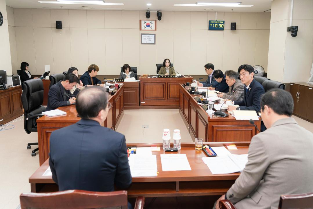 '용인특례시의회, 제298회 임시회…12월 16일부터 23일까지' 게시글의 사진(2) '20251205 용인특례시의회, 제298회 임시회…12월 16일부터 23일까지(1).jpg'